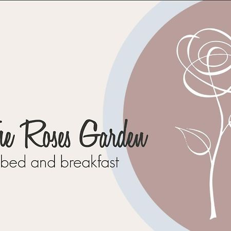 The Roses Garden Acomodação com café da manhã La Maddalena  Exterior foto